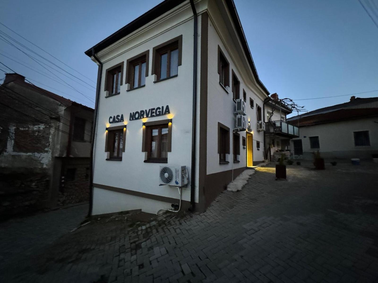 Casa Norvegia Old Town Apartahotel